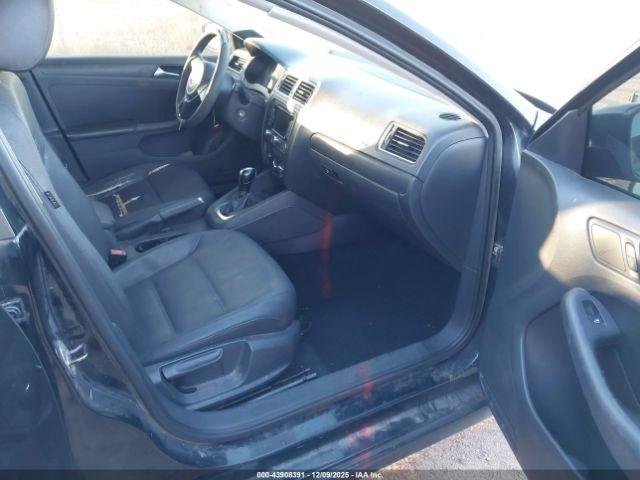 Volkswagen Jetta 2.5l Se Image 3