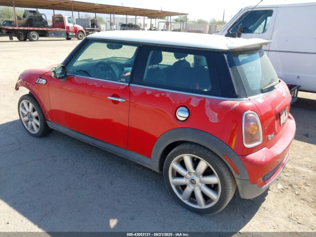 MINI Cooper S Image 2