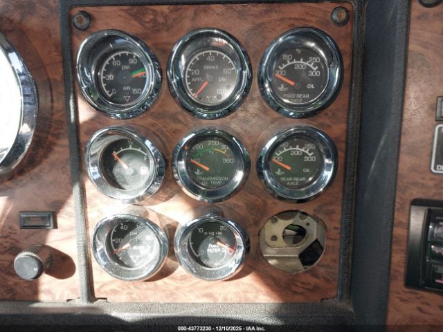 Kenworth Construction T600 Image 11