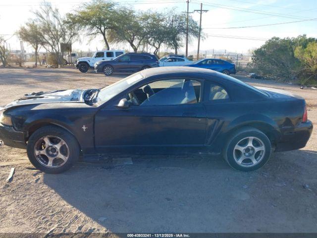 Ford Mustang Image 13