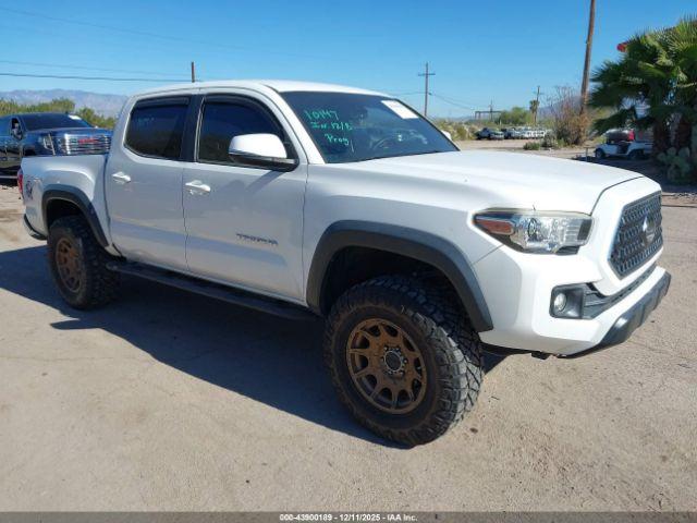  Salvage Toyota Tacoma
