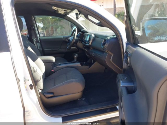 Toyota Tacoma Trd Off Road Image 4