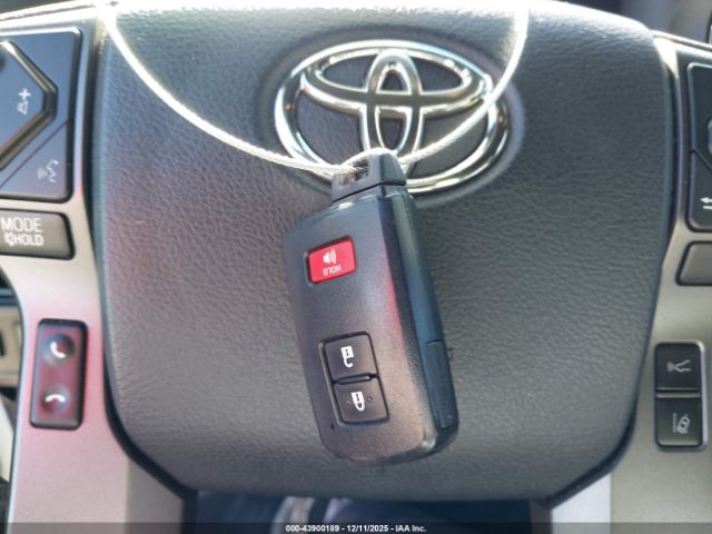 Toyota Tacoma Trd Off Road Image 10