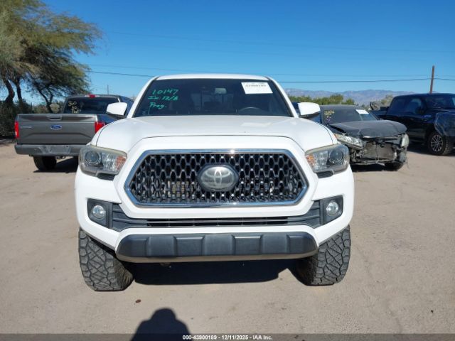 Toyota Tacoma Trd Off Road Image 14