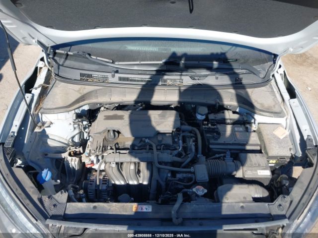 Hyundai KONA Sel Image 12