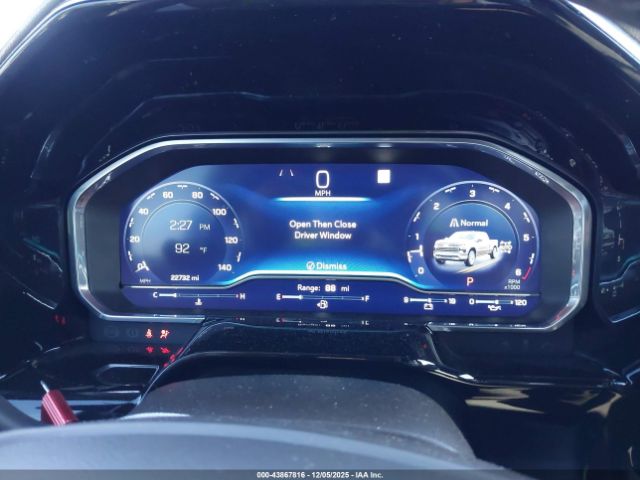 Chevrolet Silverado 1500 4wd  Standard Bed Lt Image 16