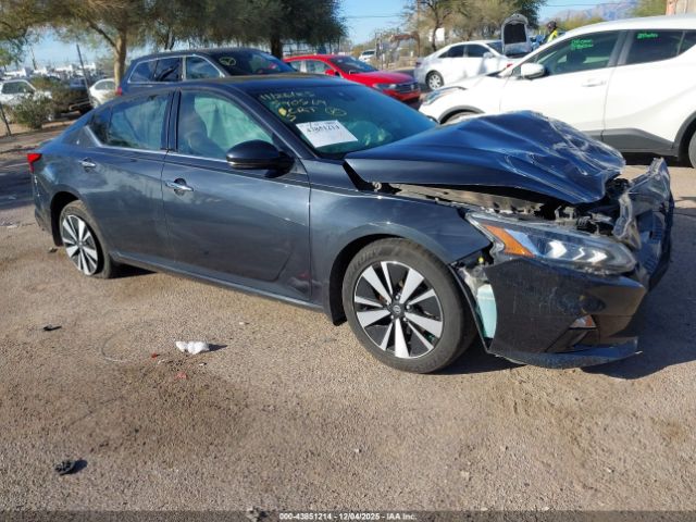 Nissan Altima Sv Fwd Image 1