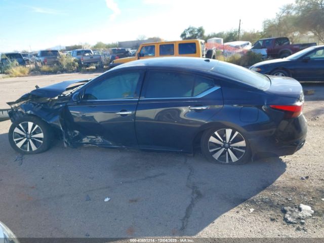 Nissan Altima Sv Fwd Image 14