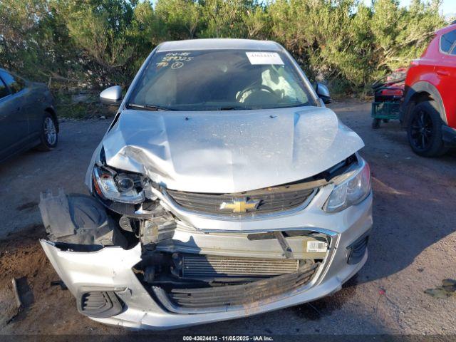 Chevrolet Sonic Fwd  1fl 5-door Image 10