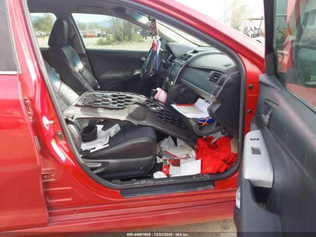 Toyota Camry Se Image 4