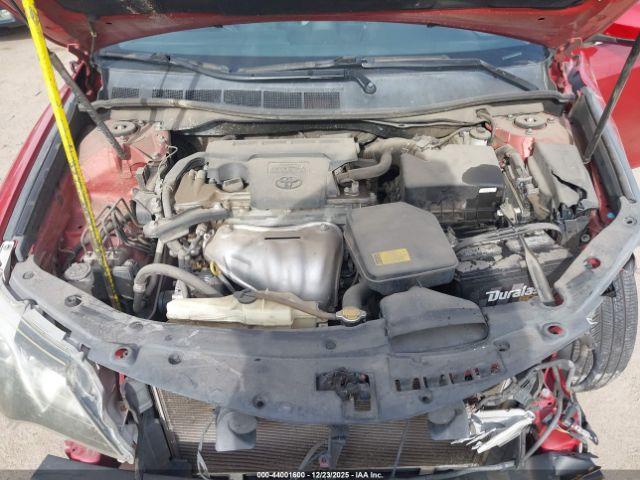 Toyota Camry Se Image 15