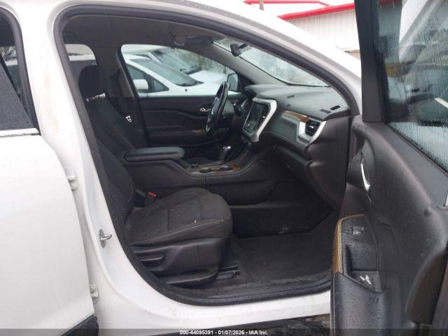 GMC Acadia Sle-1 Image 5