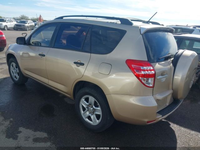 Toyota RAV4 Image 16