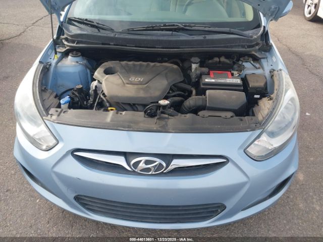 Hyundai ACCENT Gls Image 16