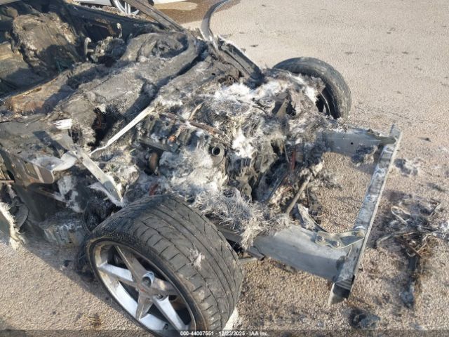 Chevrolet Corvette Image 5